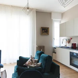 https://pet-friendly-apartment-near-fiera-milano-city.italymilanhotels.net